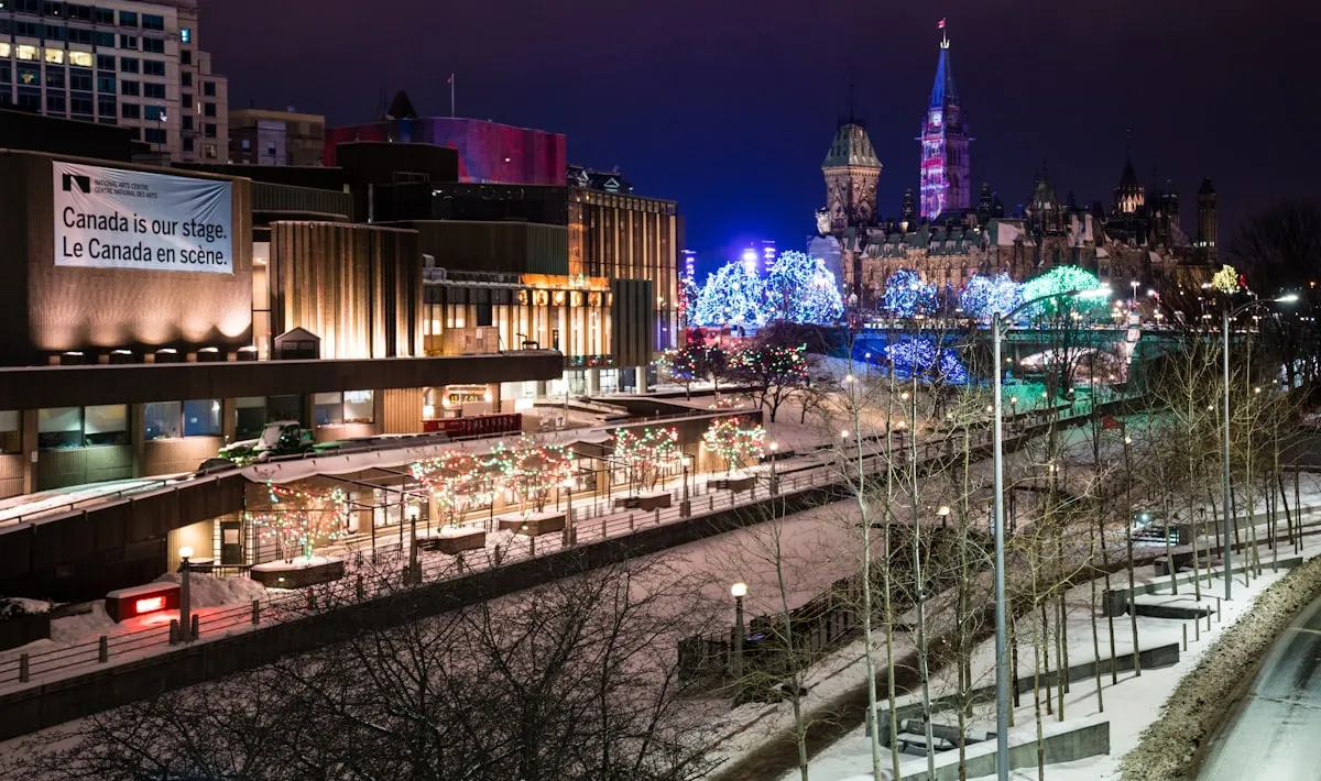 Andaz Ottawa ByWard rooftop
