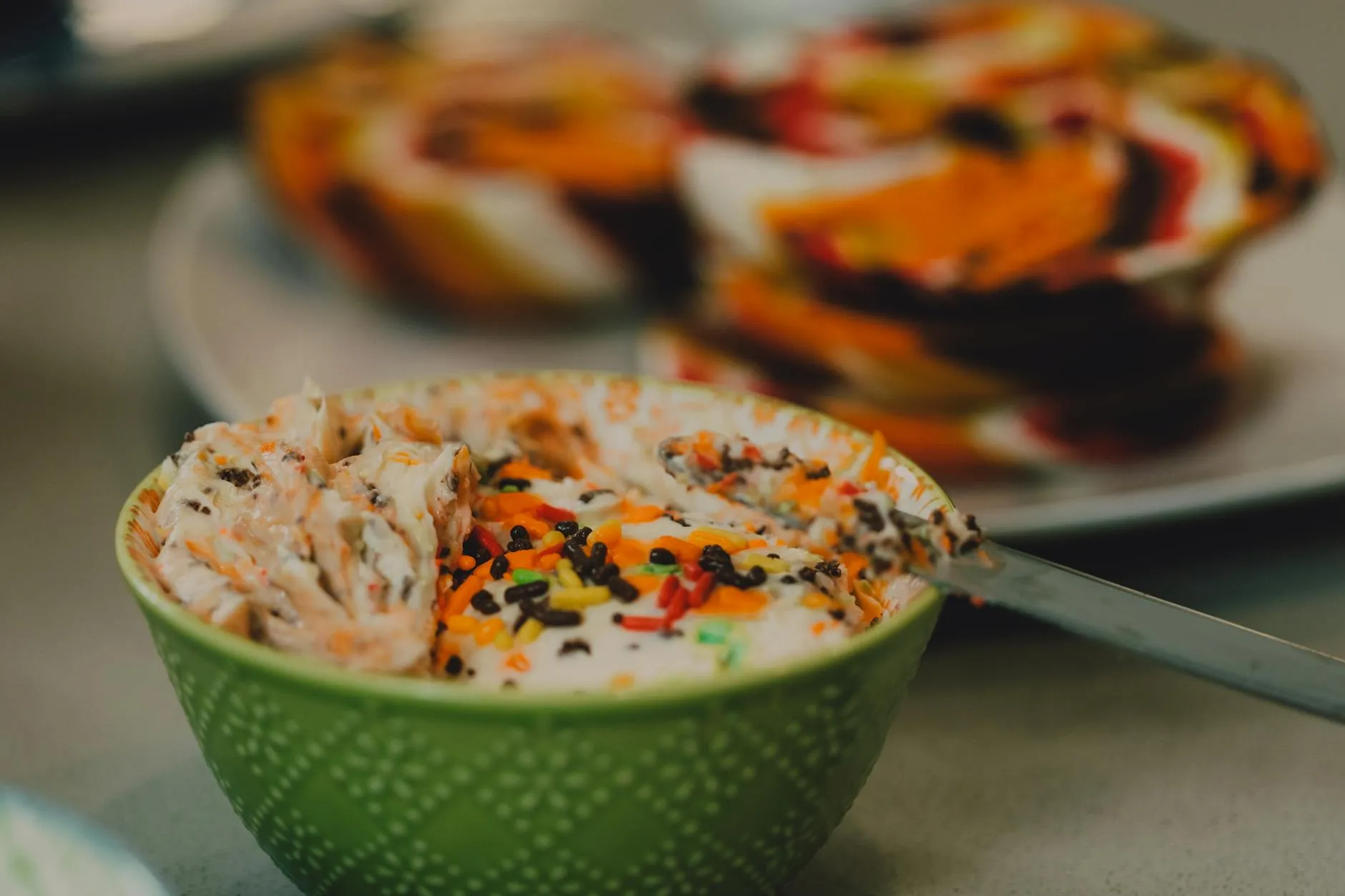 Bagels with cream cheese