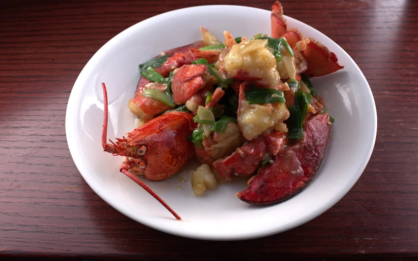 Ng's Cuisine lobster dish served family-style for a Cantonese seafood dinner in Ottawa