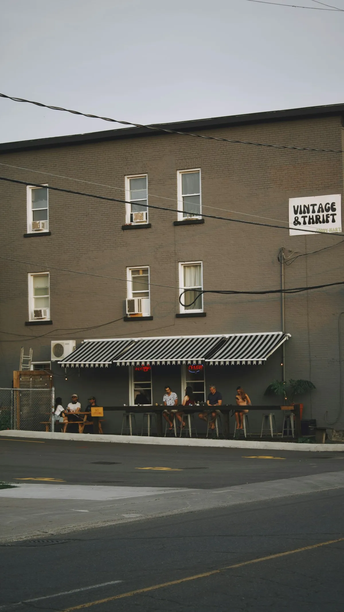 Cocktail bar on Sparks Street Ottawa