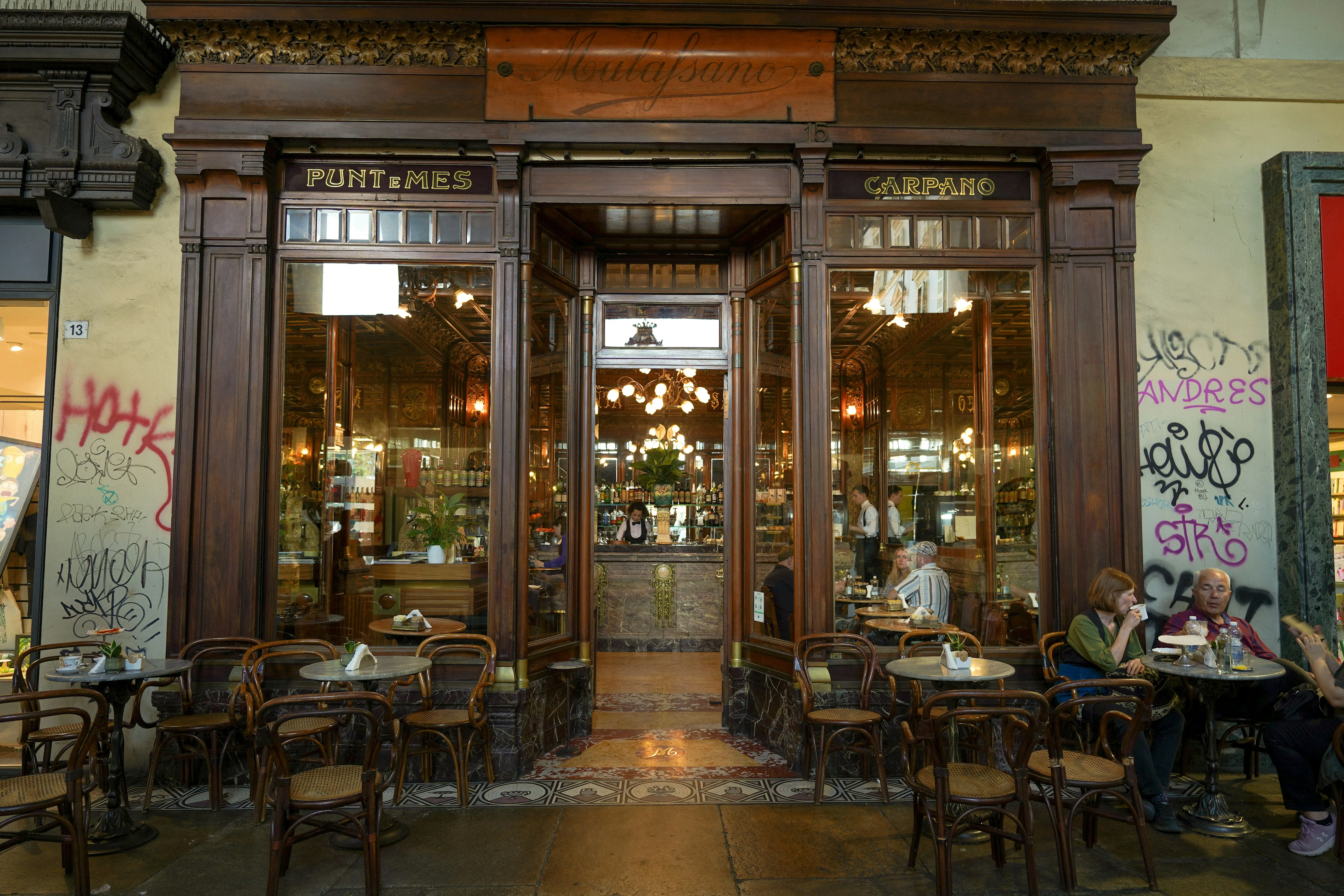 D'Arcy McGee's Sparks Street