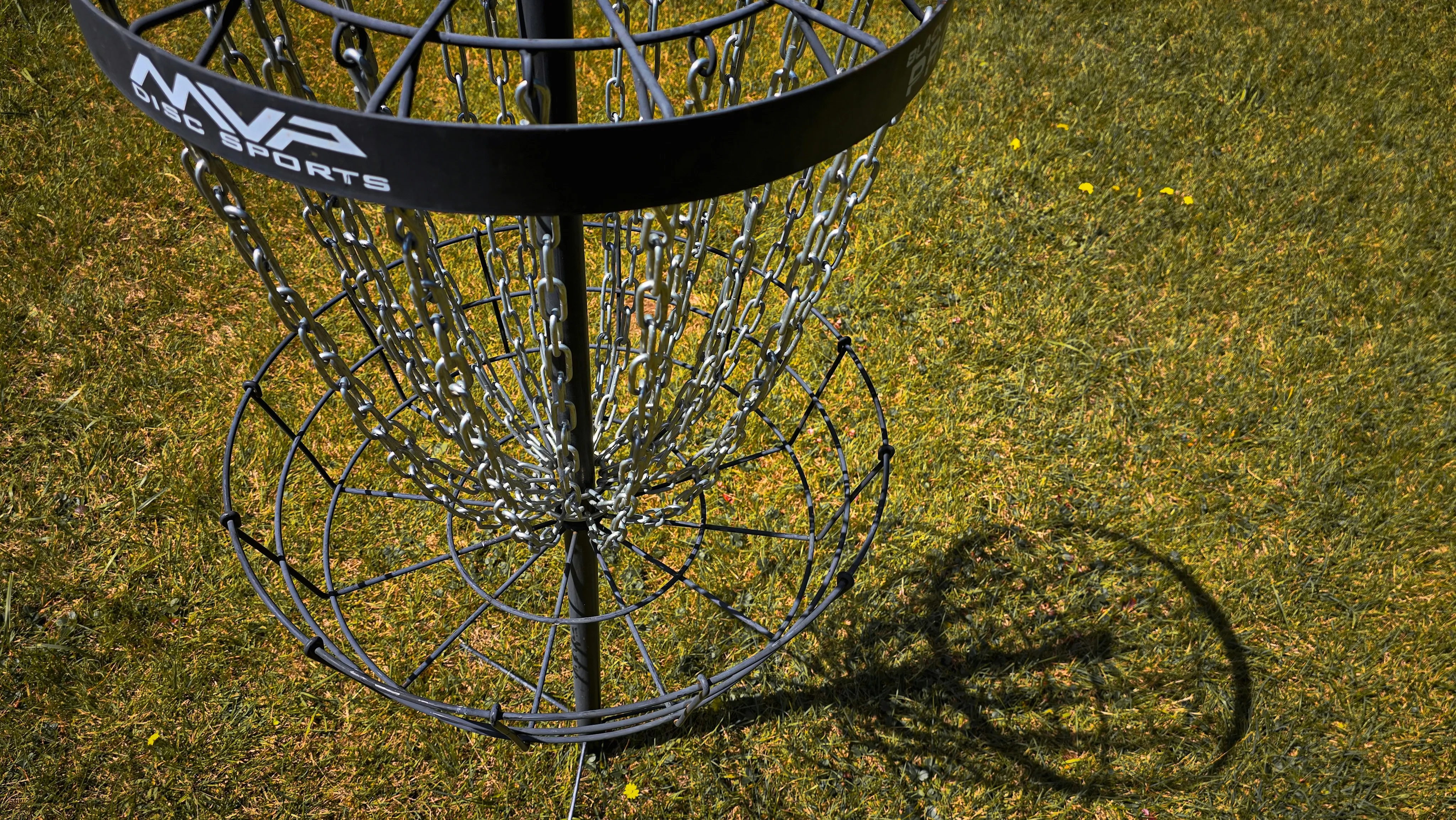 Disc golf basket at Kanata Beaverbrook Park