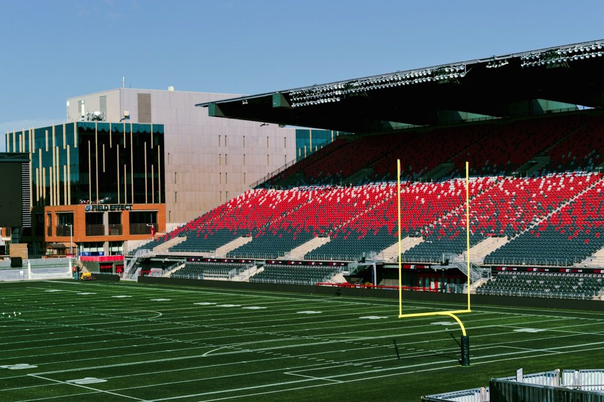 Lansdowne Ottawa: Complete Guide to TD Place, Dining & Events