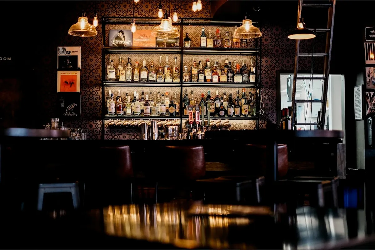 Little Italy nightlife Ottawa