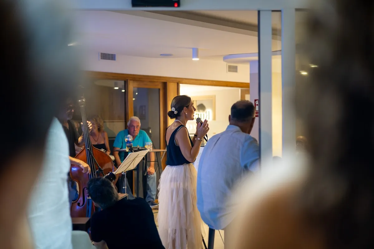 Petit Chicago jazz club Ottawa