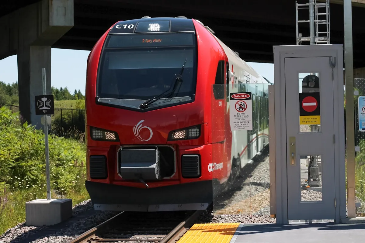 Local tips for planning an Ottawa rooftop bar night