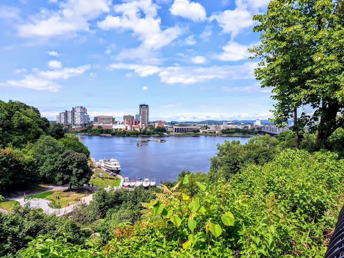Ottawa picnic in Major's Hill Park