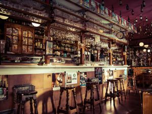 Best Pubs in Ottawa: Complete Guide & Pricing