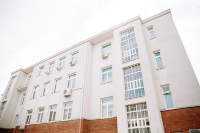 Best Schools in Ottawa 2025: Complete Rankings & Neighbourhood Guide