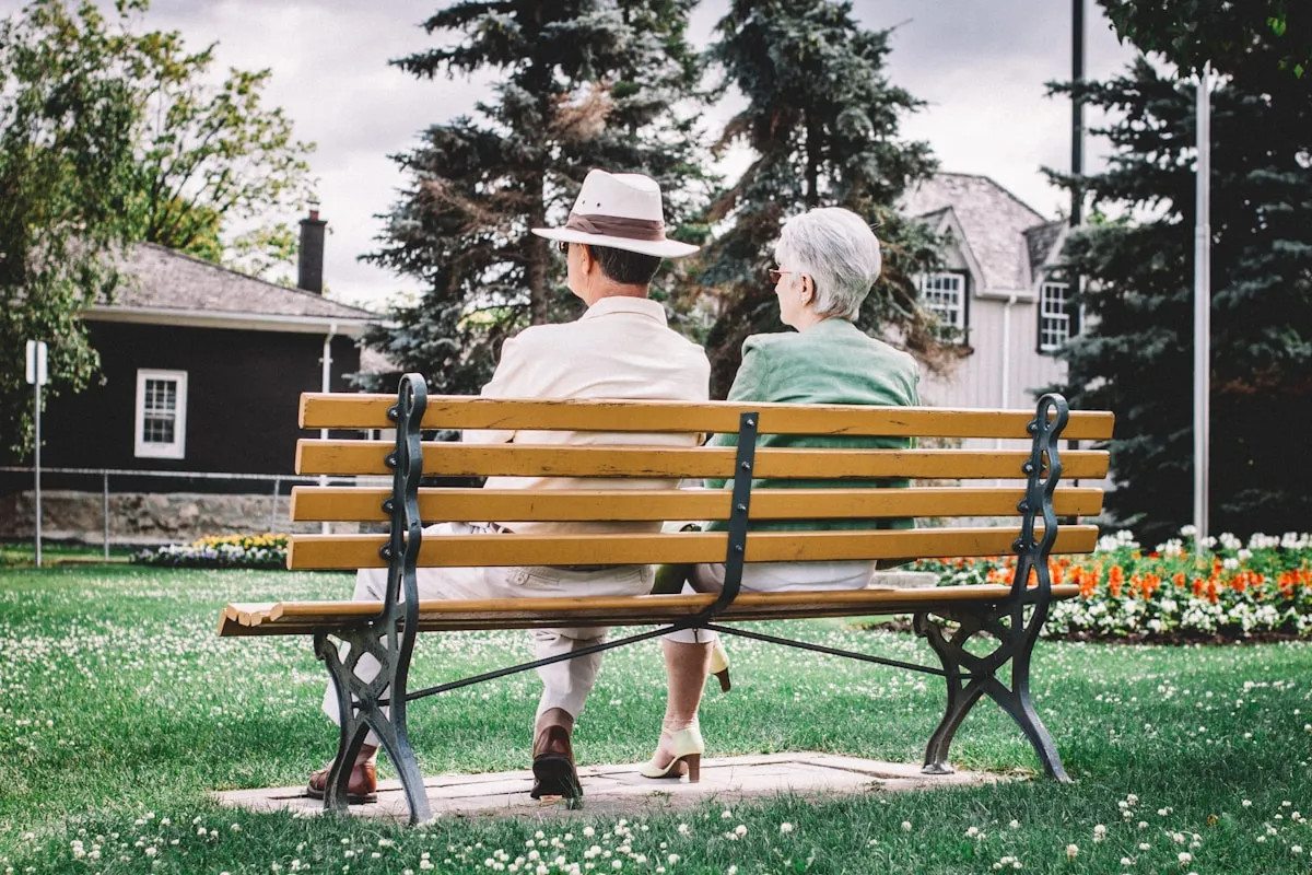 Ottawa senior couple enjoying city activities
