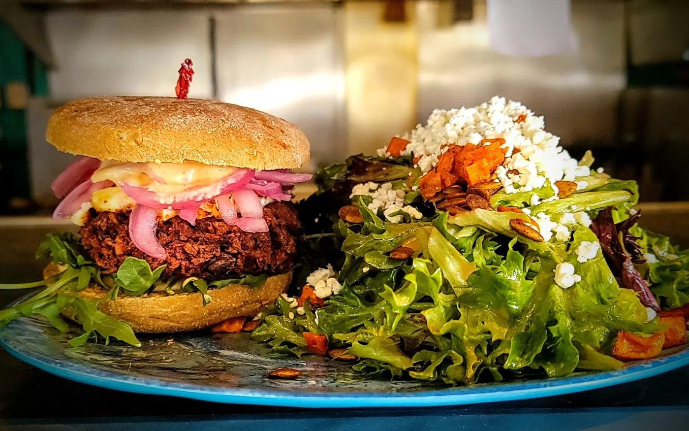 Café Le Hibou meal in Wakefield Quebec for a village lunch stop