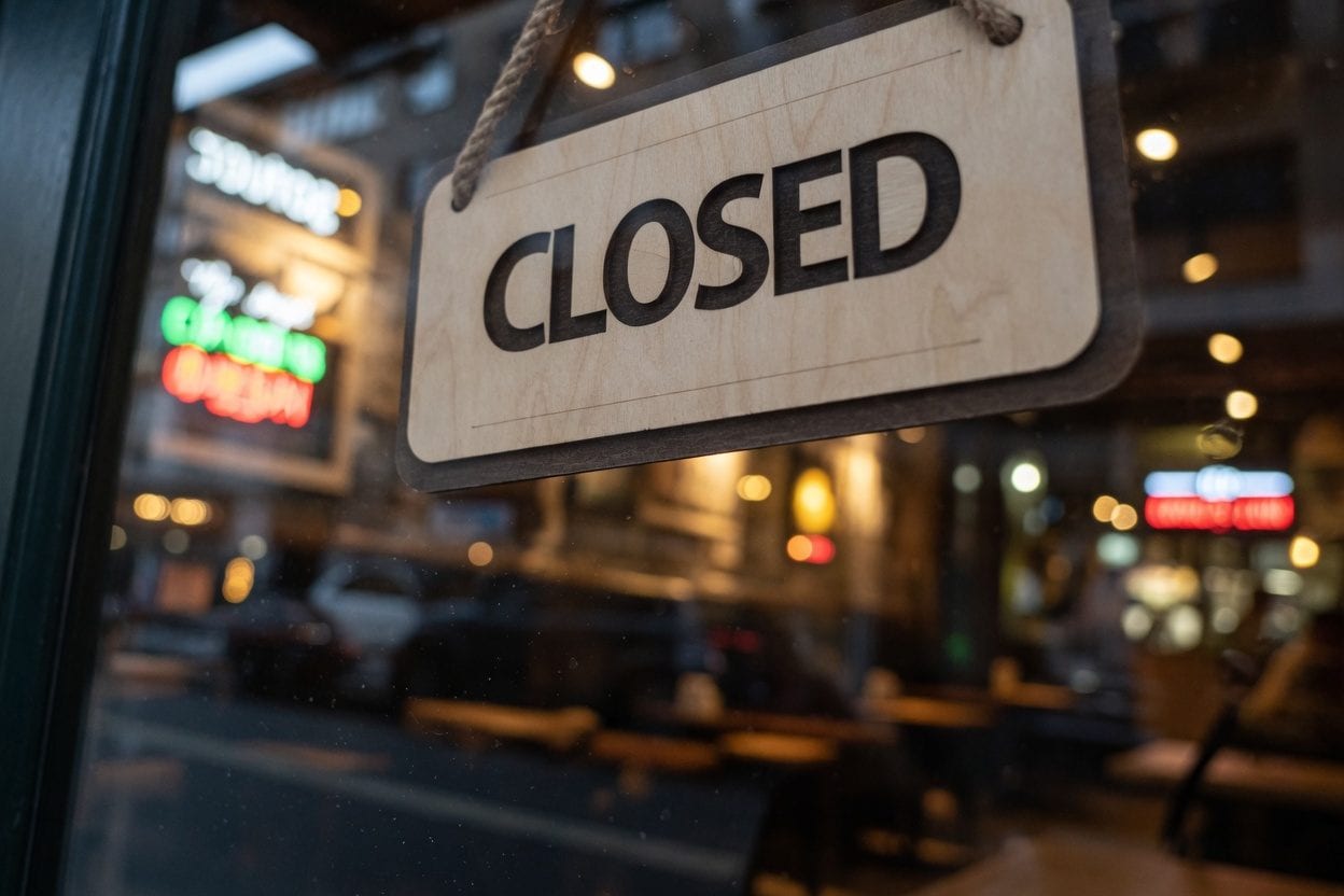 Holiday shopping and business closures in Ottawa