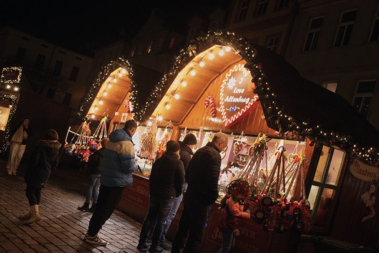 Christmas market Ottawa Lansdowne