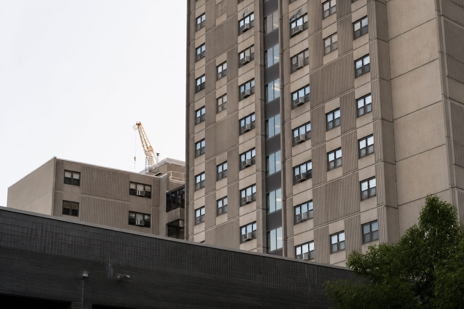 Ottawa apartment building housing rental