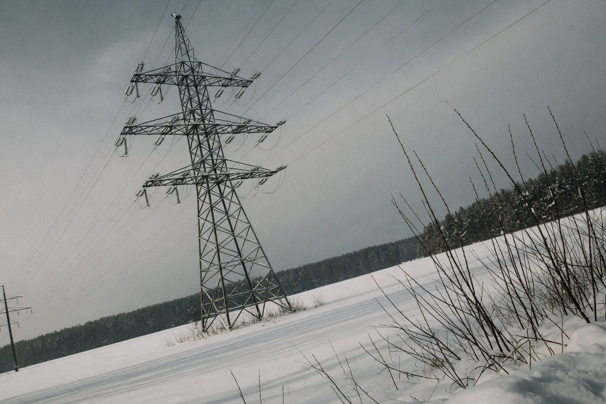 Hydro Ottawa electricity power lines winter