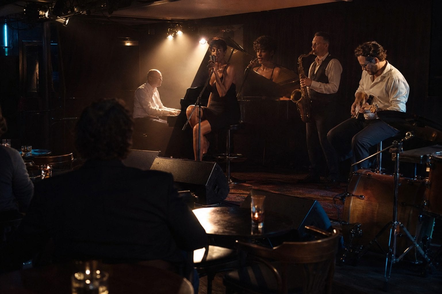 Live music Ottawa Manor Lounge