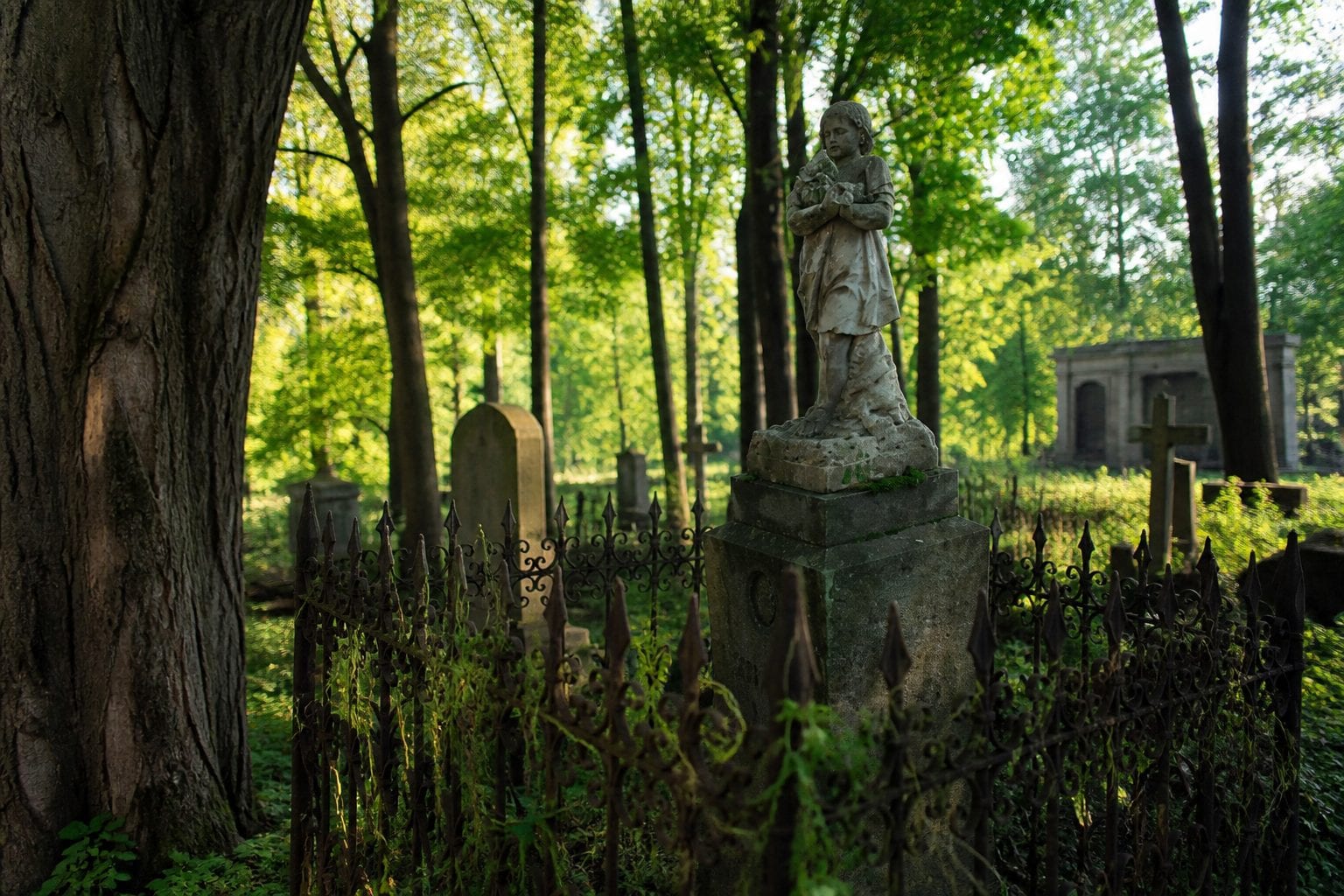 Beechwood Cemetery historic monuments