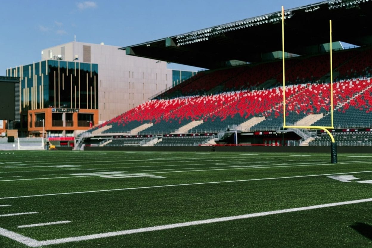 Lansdowne Ottawa: Complete Guide to TD Place, Dining & Events