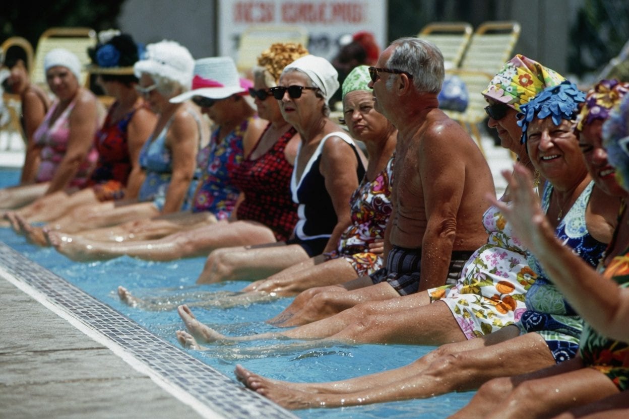 Ottawa senior swimming at recreation centre