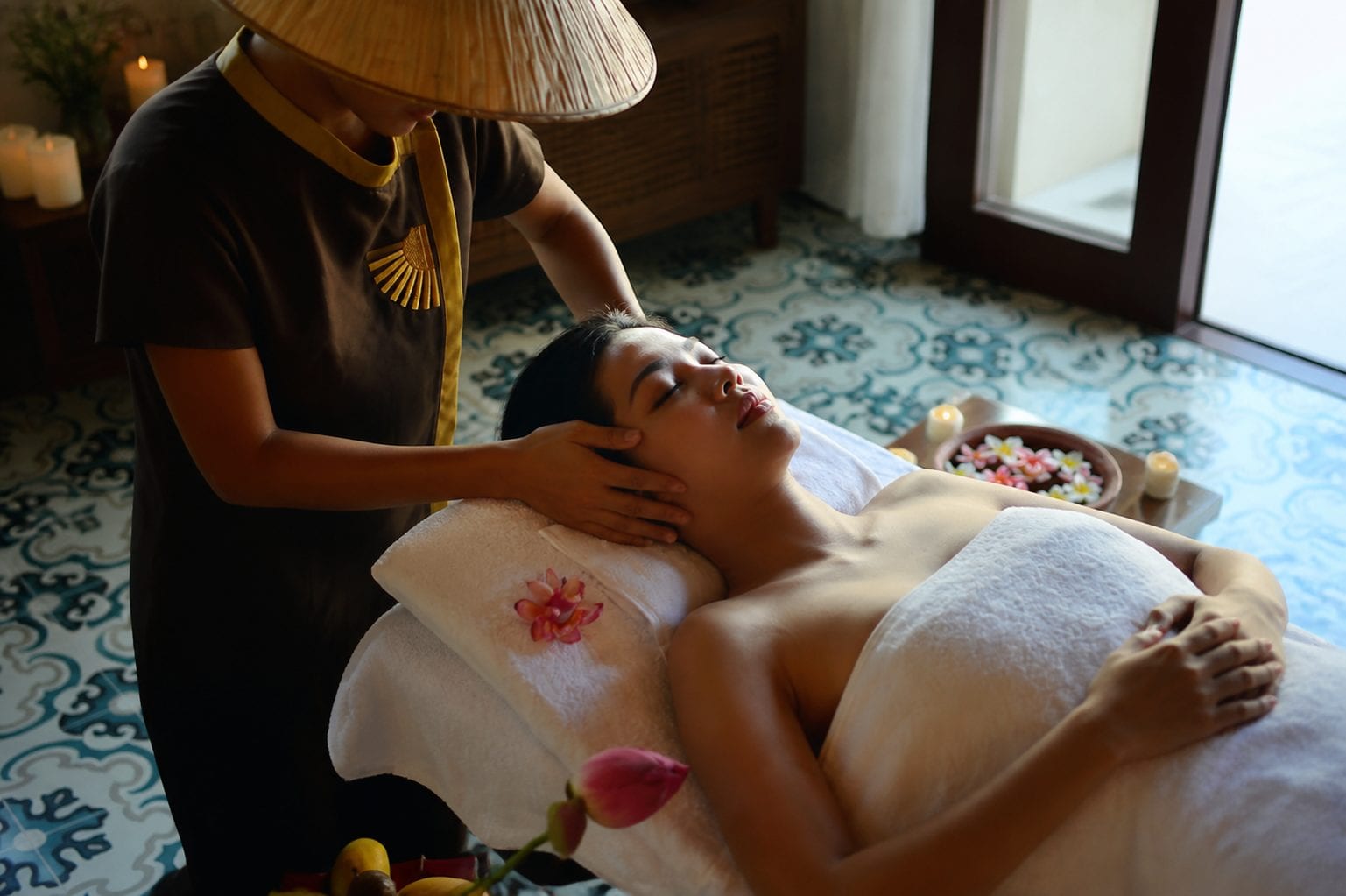 Renu Spa massage and wellness treatments