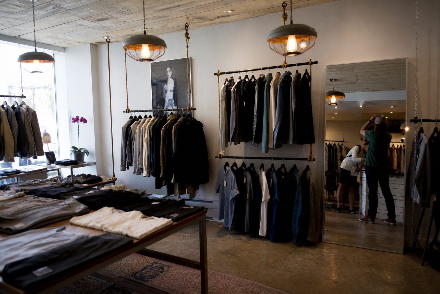 Valamode designer consignment store
